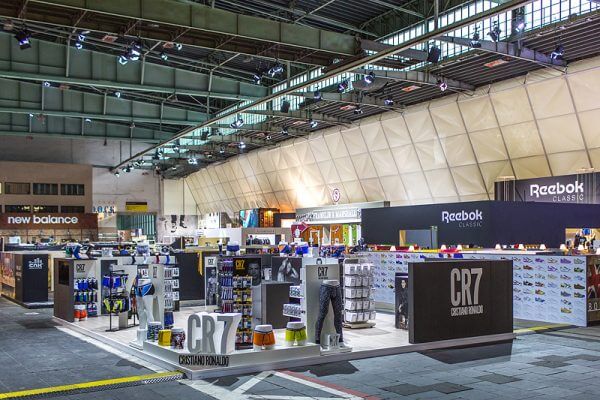 Eventfotograf Berlin, Fotograf Berlin, Veranstaltungsfotograf, Corporate Photography Berlin, Corporate Photographer Berlin, Messefotograf Berlin, Fotograf Modemesse, Photographer Fashion Trade Show Berlin, Photographer Bread & Butter