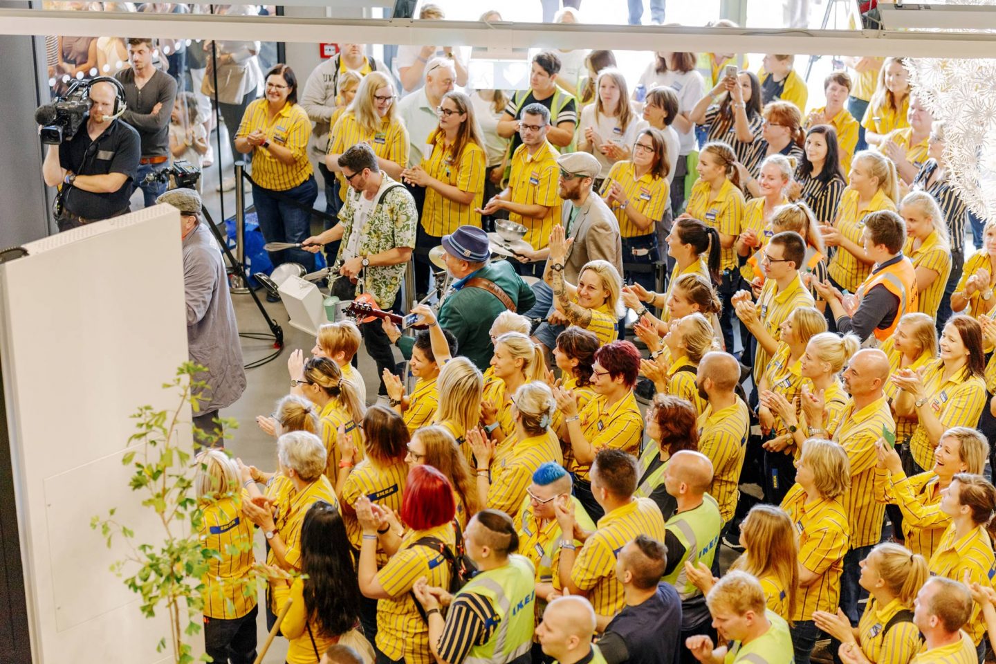 IKEA Neueröffnung @ Magdeburg © offenblende.de