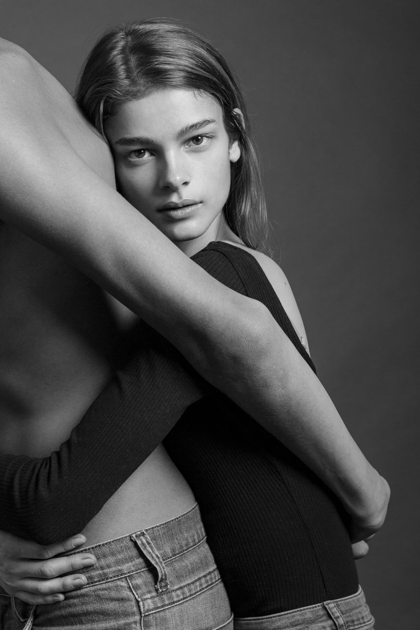 Silke_Hamburg_Fotografie_Portrait_Fashion_Studio_Styling_0125