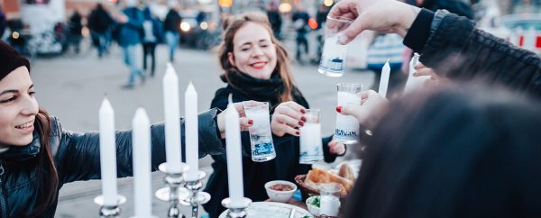 Yeni Raki Dinner in Berlin © offenblen.de Yeni Raki Dinner in Berlin © offenblen.de
