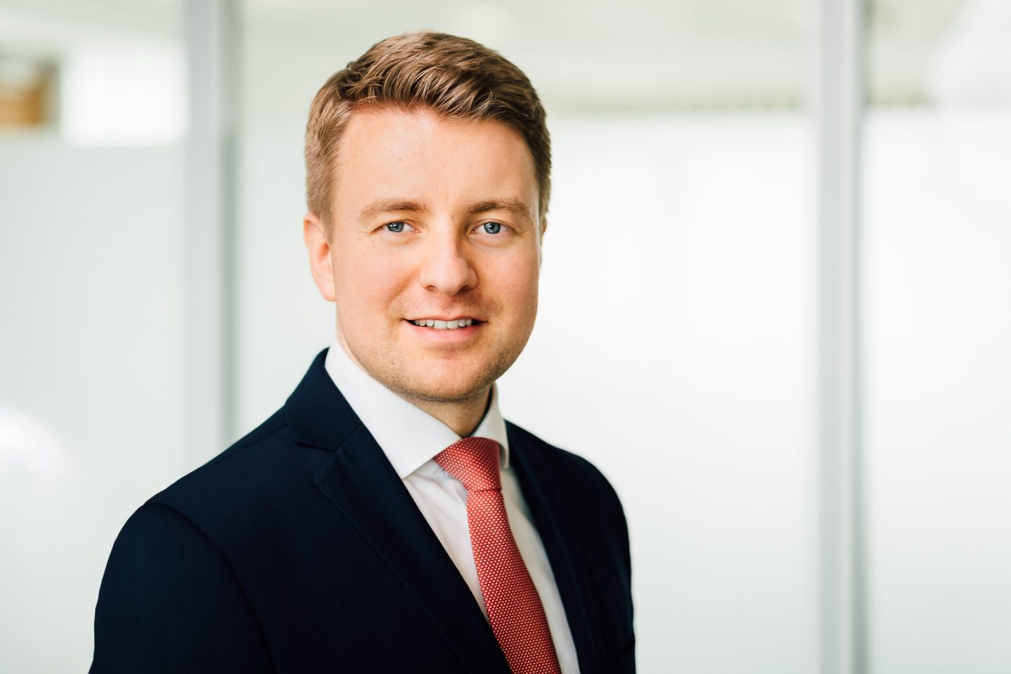 Business Portrait Fotograf in Frankfurt: Dirk B.