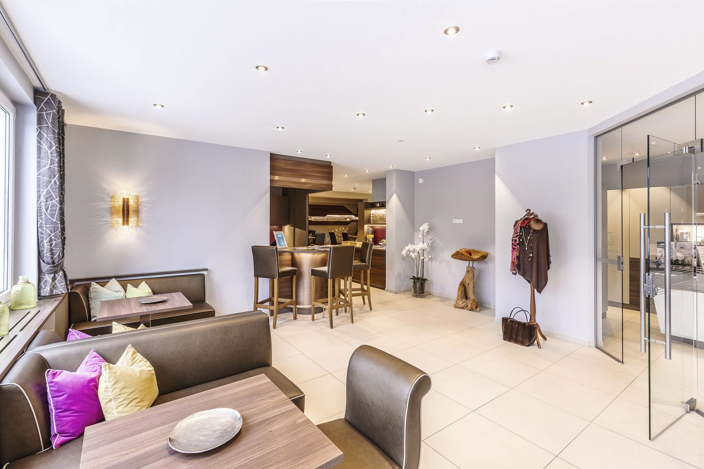 Immobilienfotograf in Tübingen © Offenblende / Nicklas NIWA