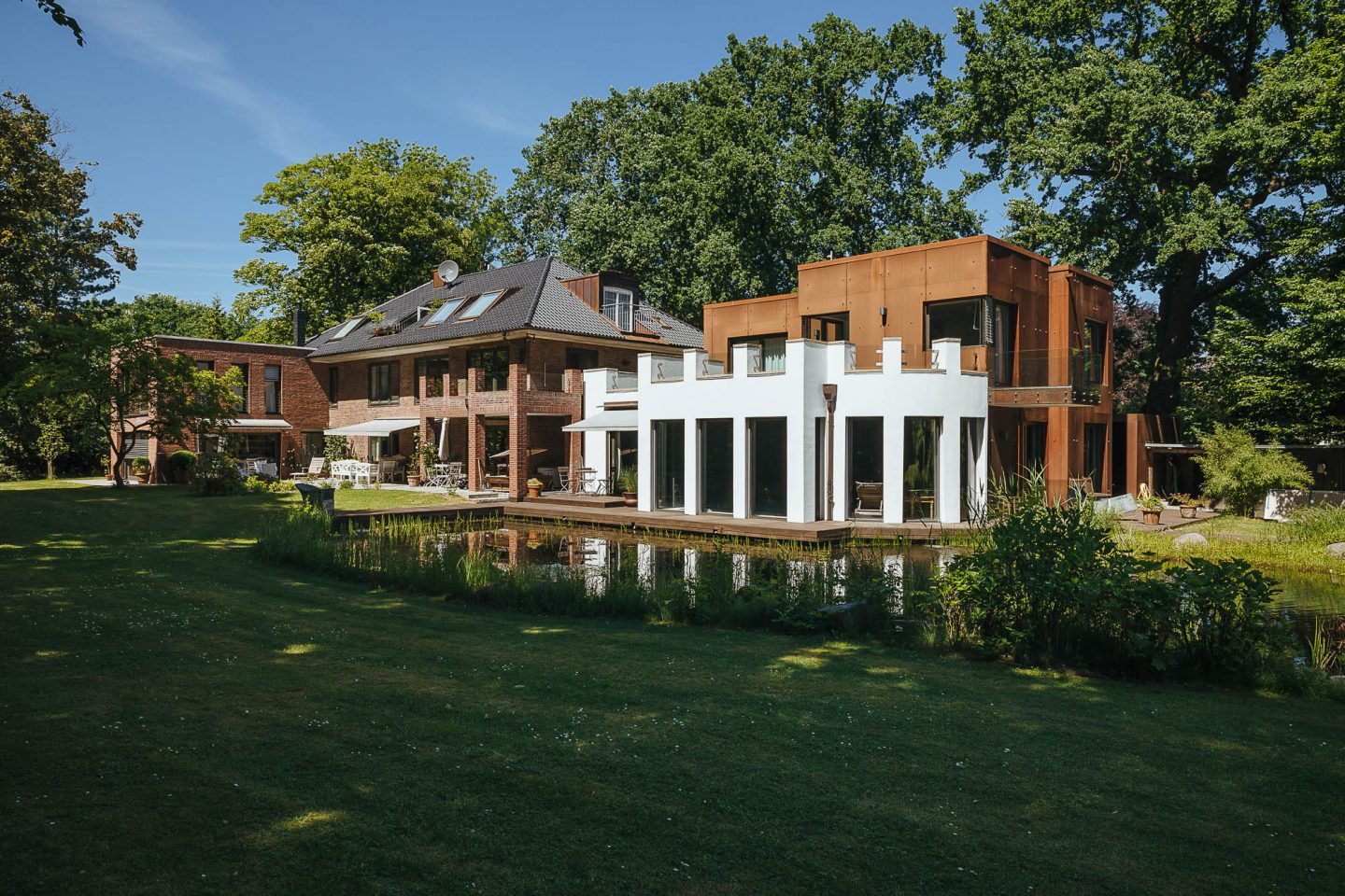 Architekturfotografie zur Blauen Stunde | Exklusive Villa by Daniel Krafft © offenblende.de / Albrecht ALBT