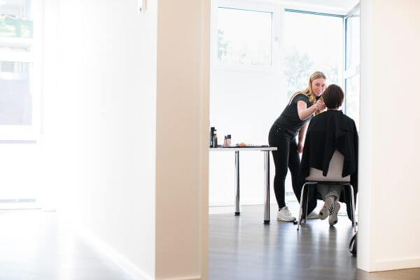 Makeup Artist Berlin - Zahnarzt- & Familienpraxis Berlin © offenblen.de Makeup Artist Berlin - Zahnarzt- & Familienpraxis Berlin © offenblen.de