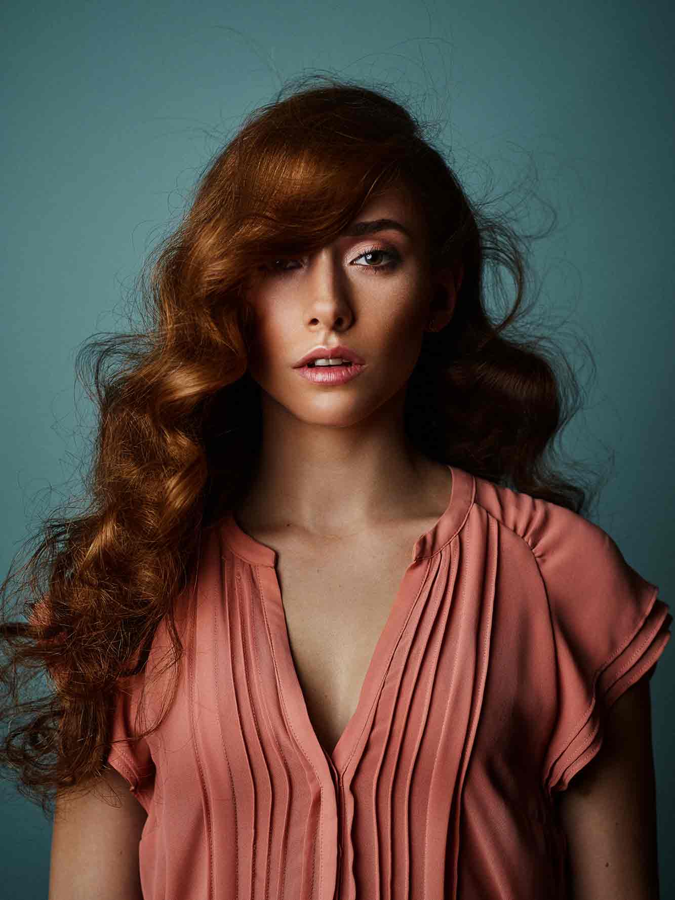 Portraitfotograf Frankfurt © Offenblende / Tobias TZE Portraitfotograf Frankfurt © Offenblende / Tobias TZE