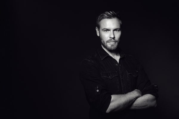 Portraitfotografie von Florian Ferino © Offenblende / Kathleen KSP Portraitfotografie von Florian Ferino © Offenblende / Kathleen KSP